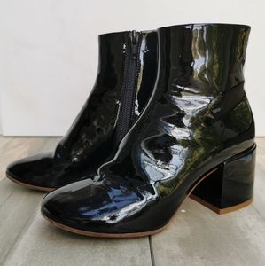 MM6 Maison Margiela Patent Leather Ankle Boots